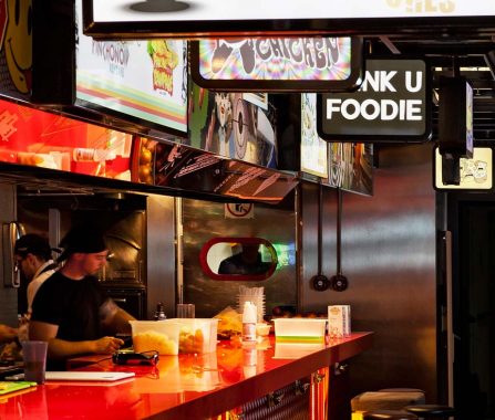 Instalación control regulación iluminación restaurante Madrid